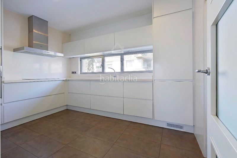 Foto 77bd79f2-8668-4cf9-b39b-ce1e63005fe2. Apartament a Pedralbes Barcelona