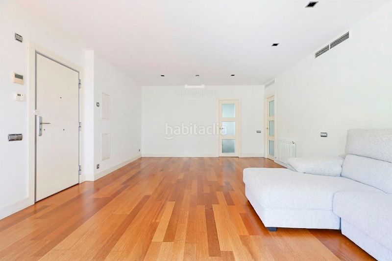 Foto a72f8a30-bab2-4c03-b9af-c36c0b94856b. Apartament a Pedralbes Barcelona