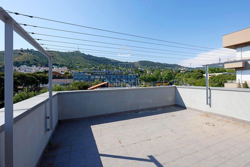 Foto f8390f8f-17ca-4a1f-94d3-ab37d9ec0a78. Apartament a Pedralbes Barcelona