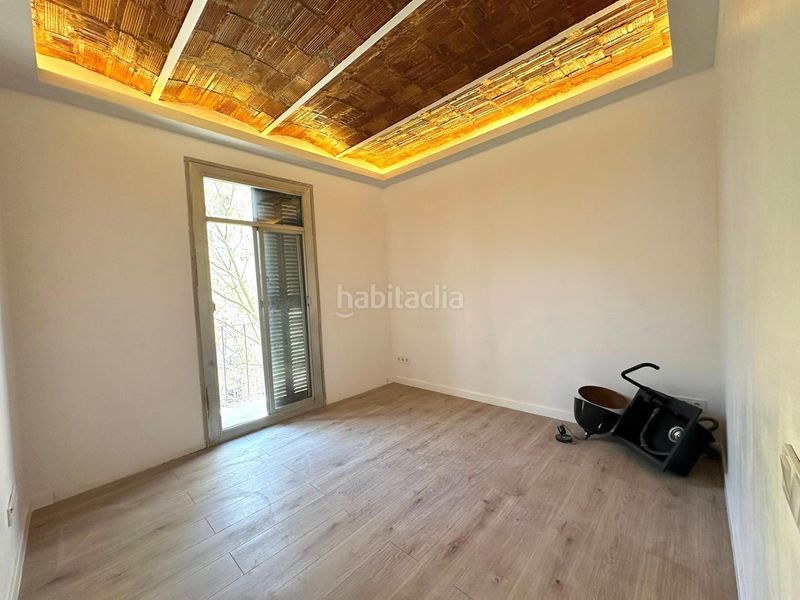 Foto 3513b2e1-fcb5-4591-a1f7-19a2a57a3bfe. Apartament a Sagrada Família Barcelona