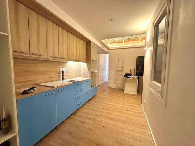 Foto dbc40c9d-f113-413f-987e-1d0c85272388. Apartament a Sagrada Família Barcelona