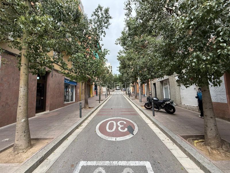 Foto a9e1a236-db8d-4ab8-b27b-464d1284d84e. Àtic amb calefacció a Prosperitat Barcelona