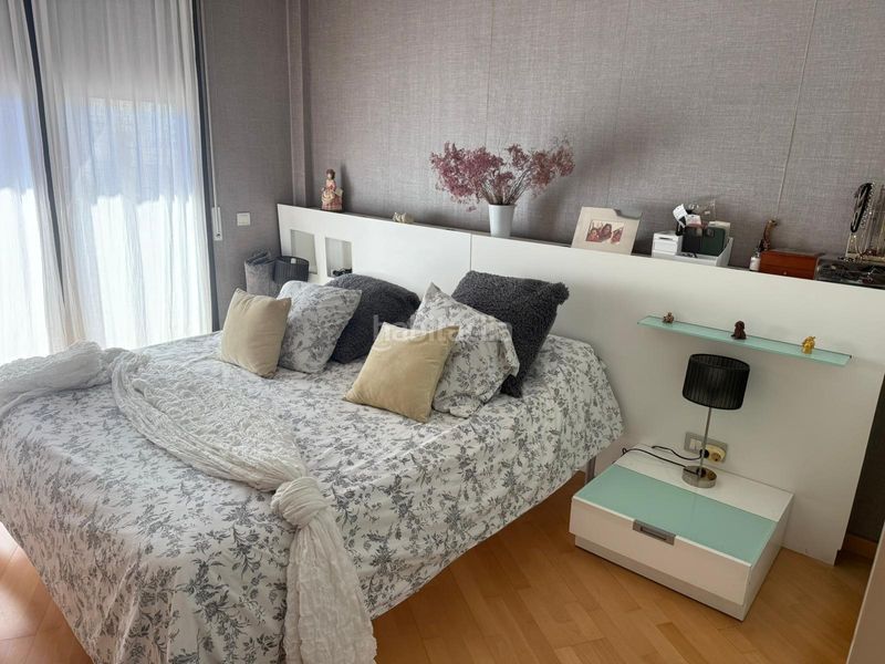 Foto 41167e5a-a2aa-4ef0-9c03-a356f2c828c3. Apartament amb calefacció aparcament a Sants-Badal Barcelona