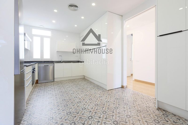 Foto a3bf5bbe-a7da-4b97-9fe9-3f6c0138dc55. Pis amb calefacció a Dreta de l´Eixample Barcelona