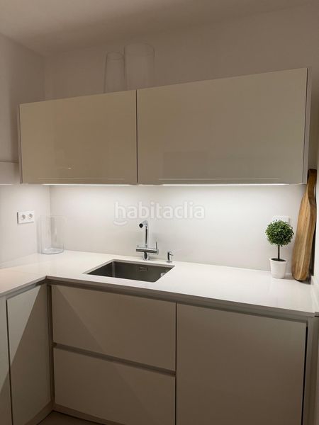 Foto 2ea577c7-f560-4ae2-b253-95b91c445773. Apartament amb calefacció a El Camp de l´Arpa del Clot Barcelona