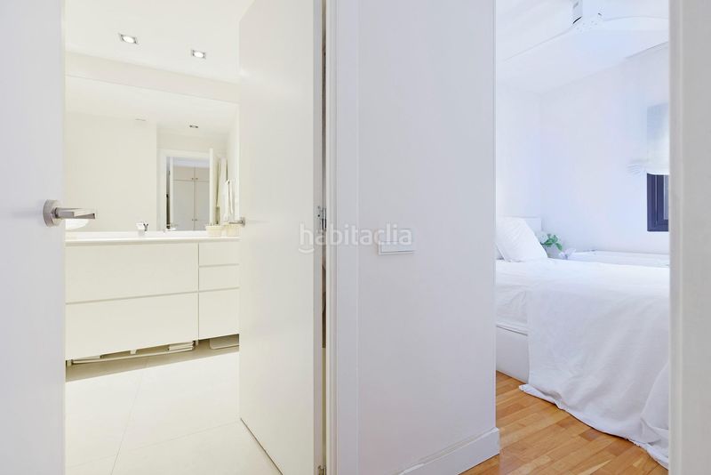 Foto 6813d164-0422-434a-8ff8-e20dbf8b1fb7. Apartament amb calefacció a El Camp de l´Arpa del Clot Barcelona