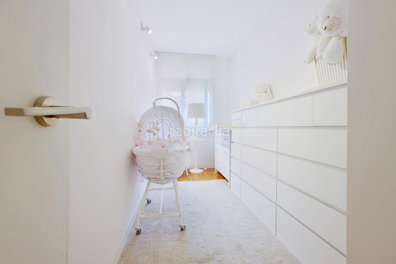 Foto 9098f2a4-50e9-4a92-899c-b796f27d75ed. Apartament amb calefacció a El Camp de l´Arpa del Clot Barcelona