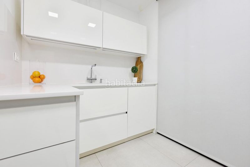 Foto 94f17fad-d07b-42ad-979a-6754dafeceff. Apartament amb calefacció a El Camp de l´Arpa del Clot Barcelona