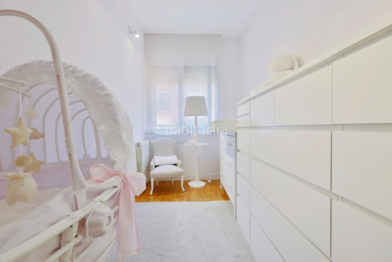 Foto 9fee8575-d4dc-4cda-883d-a3fe7c9e6a1b. Apartament amb calefacció a El Camp de l´Arpa del Clot Barcelona