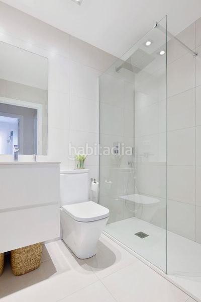 Foto d4e625c6-535d-4757-a74a-524445bee693. Apartament amb calefacció a El Camp de l´Arpa del Clot Barcelona