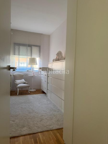 Foto ea76698a-1cd8-439e-9145-71d2f596d3d4. Apartament amb calefacció a El Camp de l´Arpa del Clot Barcelona