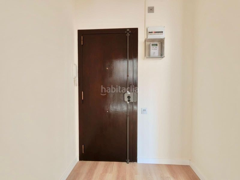 Foto 5038228a-f64e-435c-9559-98cfa4170068. Apartament a El Gall Esplugues de Llobregat