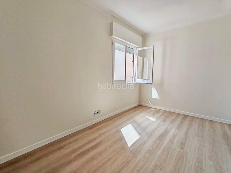 Foto 8ed92c51-cf9f-4784-ade4-33ed8c42dd26. Apartament a El Gall Esplugues de Llobregat