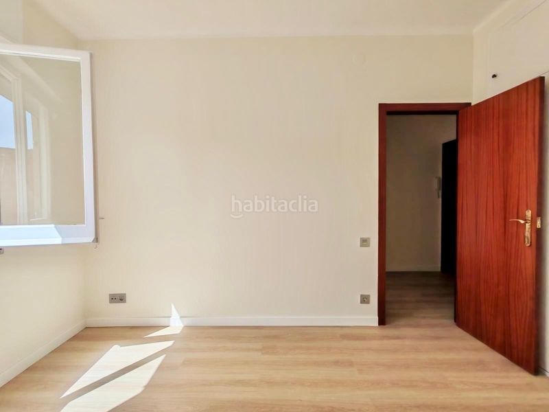 Foto e7d34b95-2687-4b1b-b493-52e800412edb. Apartament a El Gall Esplugues de Llobregat