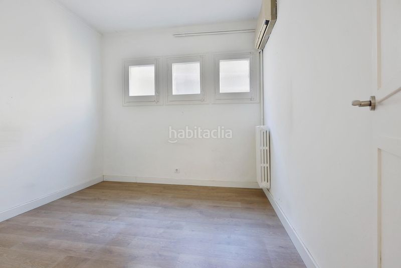 Foto 07d9ed37-680f-4e51-94f2-fd35af044ce0. Pis amb calefacció a Dreta de l´Eixample Barcelona