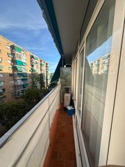 Piccolo appartamento in Passeig VALLDAURA