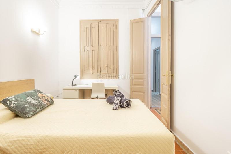 Foto 0ec7f594-92f7-4450-a4c7-d932d7d7db01. Lloguer apartament amb calefacció a Dreta de l´Eixample Barcelona