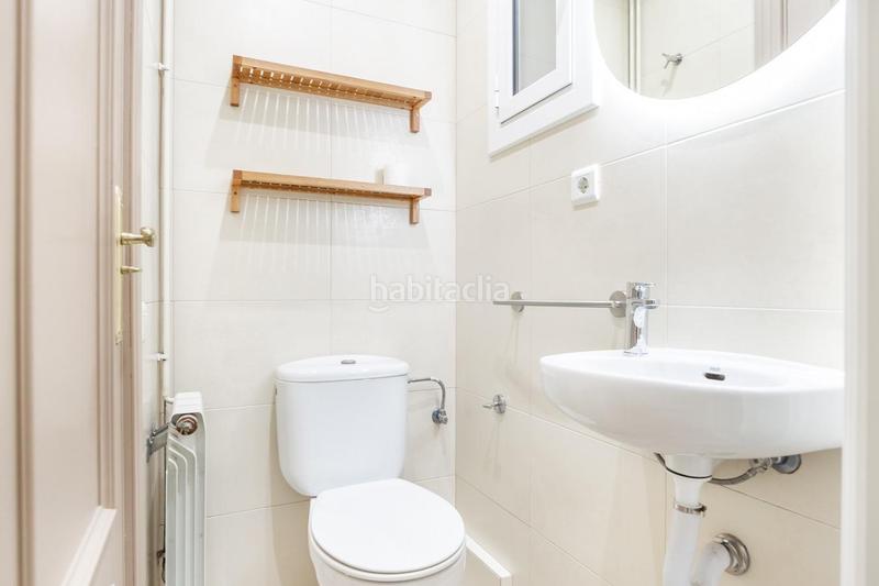 Foto d5bf0d51-d0f2-42a8-ad26-b8b4e648e435. Lloguer apartament amb calefacció a Dreta de l´Eixample Barcelona