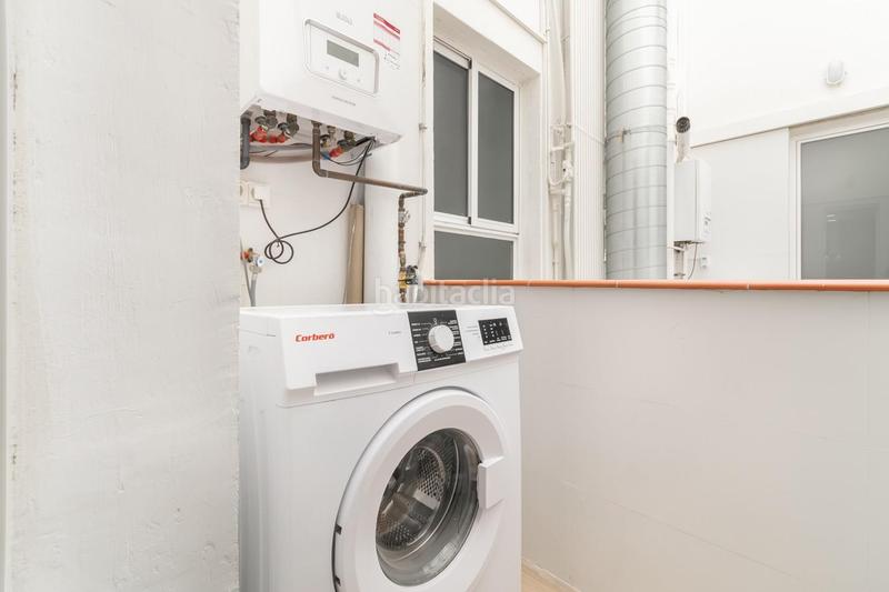 Foto 1cddd649-d70e-4564-a51e-4468753fb864. Alquiler apartamento amplio piso reformado en Dreta de l´Eixample Barcelona