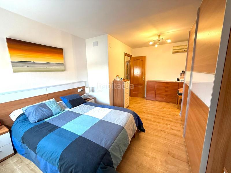 Foto 08b2bf0d-3970-481f-aa06-c83f0d8d39d6. Piccolo appartamento con parcheggio in Les Planes Hospitalet de Llobregat (L´)