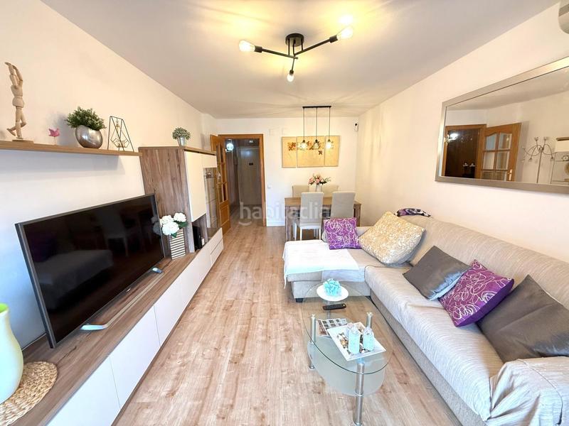 Foto 0a41828f-2182-4acc-905a-e88ac9c04774. Piccolo appartamento con parcheggio in Les Planes Hospitalet de Llobregat (L´)