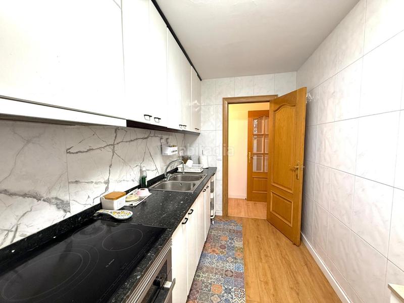 Foto 2986a64d-0841-40f3-9c8f-4f10c83c890b. Piccolo appartamento con parcheggio in Les Planes Hospitalet de Llobregat (L´)