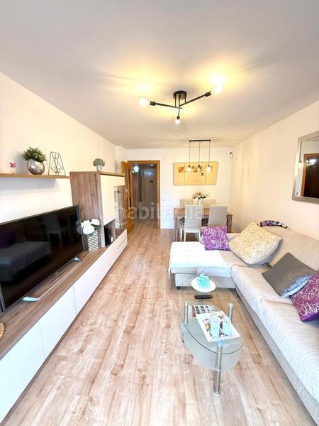 Foto d3cd934a-d3b1-416b-9cdd-d988021c6748. Piccolo appartamento con parcheggio in Les Planes Hospitalet de Llobregat (L´)