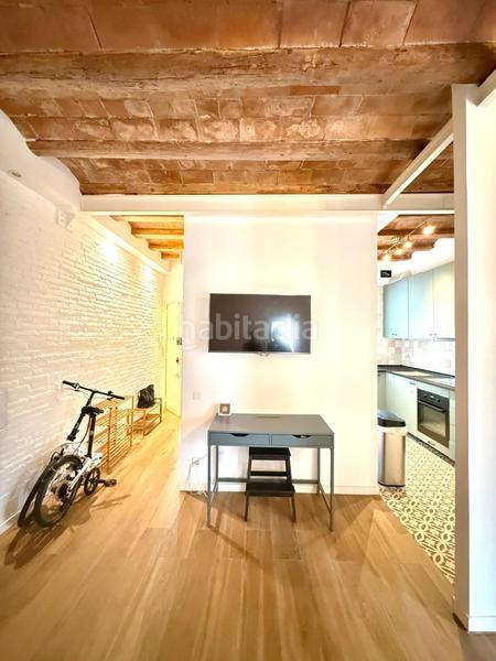 Foto bcae1b35-9a63-4ec0-acff-426a28cbcfc0. Appartement in Raval Barcelona