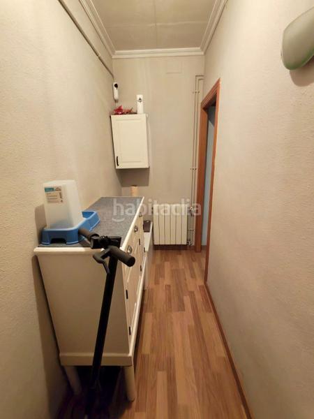 Foto f8a56fd3-b18f-4c7b-838f-6e7ee45694ed. Appartamento in Turó de la Peira Barcelona