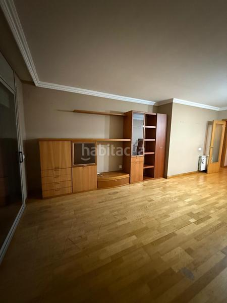 Foto 8c004f08-7f2f-49c2-ad05-da164c5d8b8f. Pis amb aparcament a Sant Andreu de Palomar Barcelona