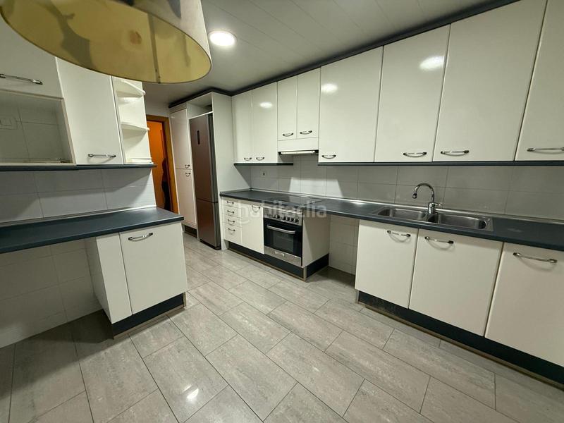 Foto c819f893-e04a-4997-a6dc-85c70e92fc59. Pis amb aparcament a Sant Andreu de Palomar Barcelona