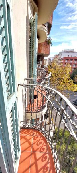 Foto fd75cbac-fd83-4806-957a-556f3648a9ac. Piso  en venta en lantiga esquerra de leixample en Barcelona