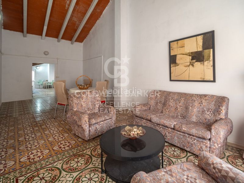 Foto 188de31d-023d-4739-ac81-2cdc01442085. Casa amb aparcament a Oliva pueblo Oliva