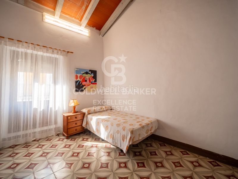 Foto 60532eae-6246-4bd1-9450-9b35520d7045. Casa amb aparcament a Oliva pueblo Oliva