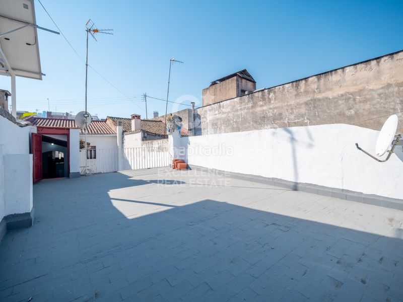 Foto 65a792da-bfb2-44bf-8941-5b25be0b92a1. Casa amb aparcament a Oliva pueblo Oliva