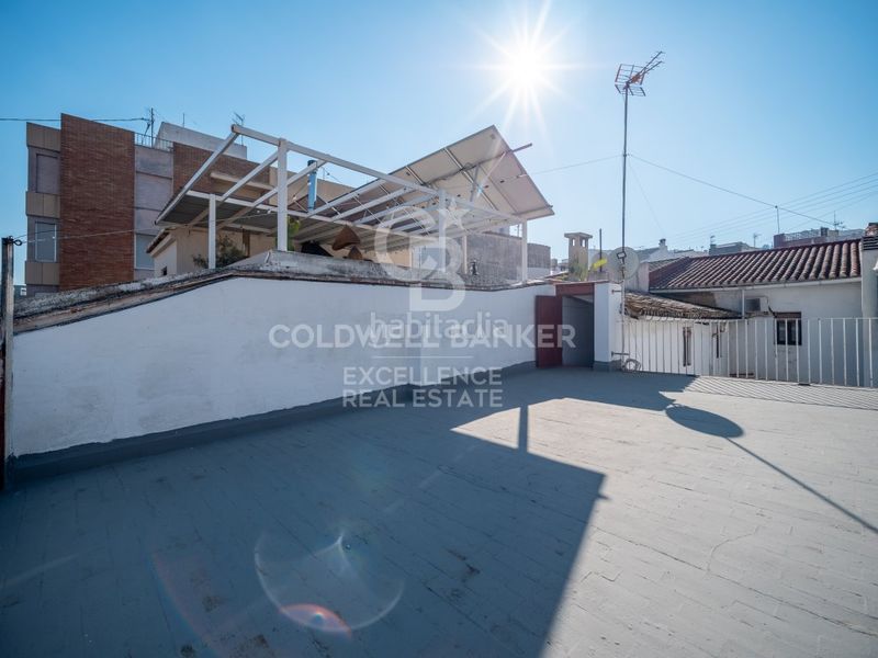 Foto d8ed3f89-7d49-4315-91e2-f5f7195cd00a. Casa amb aparcament a Oliva pueblo Oliva