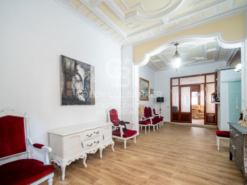 Foto e842f5ac-96a7-49e2-b33f-7e3de243d19b. Casa amb aparcament a Oliva pueblo Oliva