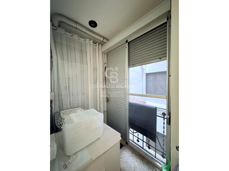 Foto 2d918598-a831-4b87-aad7-c01a33a2331a. Edifici a Oliva pueblo Oliva