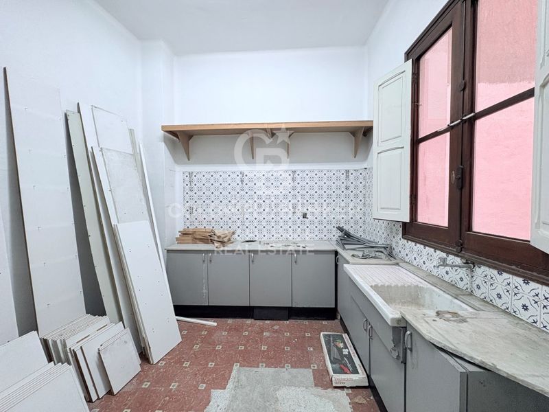 Foto 26fe5575-dd1f-42cc-bbaf-671071ed8009. Pis a Oliva pueblo Oliva