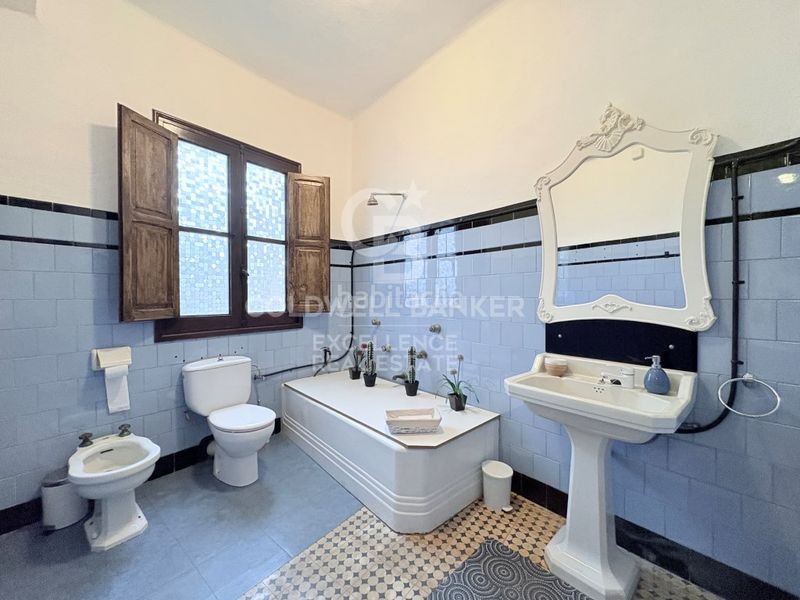 Foto 569afe6a-6dc6-4a02-9f9d-2b12811661c7. Pis a Oliva pueblo Oliva