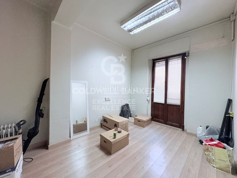 Foto 70ec4d77-72bc-4274-8539-66947defc508. Pis a Oliva pueblo Oliva