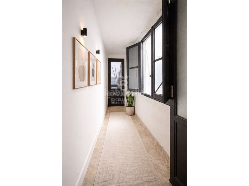 Foto bdcd2f35-159e-4db8-8349-6380ecaa1d3d. Pis a Oliva pueblo Oliva