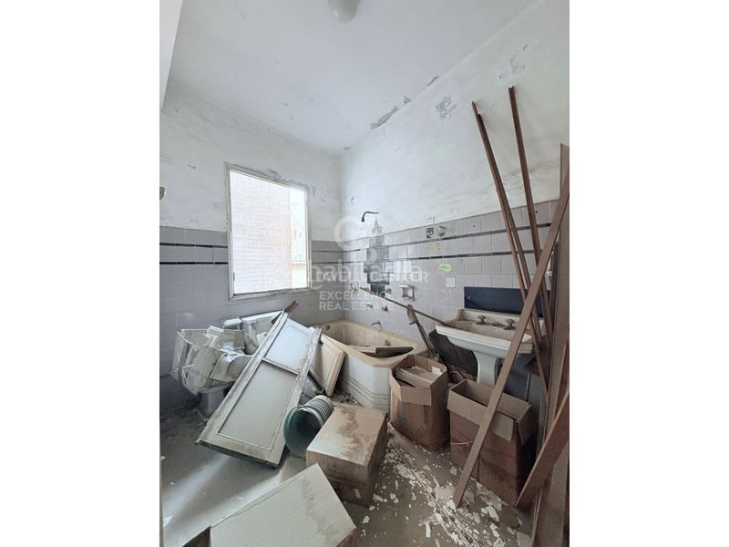 Foto c76df9cb-e277-4966-8284-0461e1ee57ea. Pis a Oliva pueblo Oliva