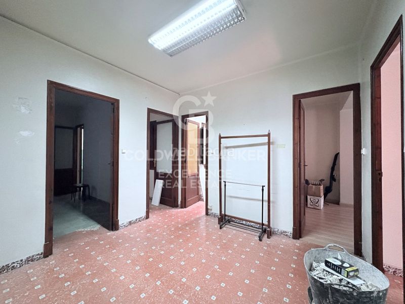 Foto ce12ad8e-29bb-4625-994a-a5991d395df4. Pis a Oliva pueblo Oliva