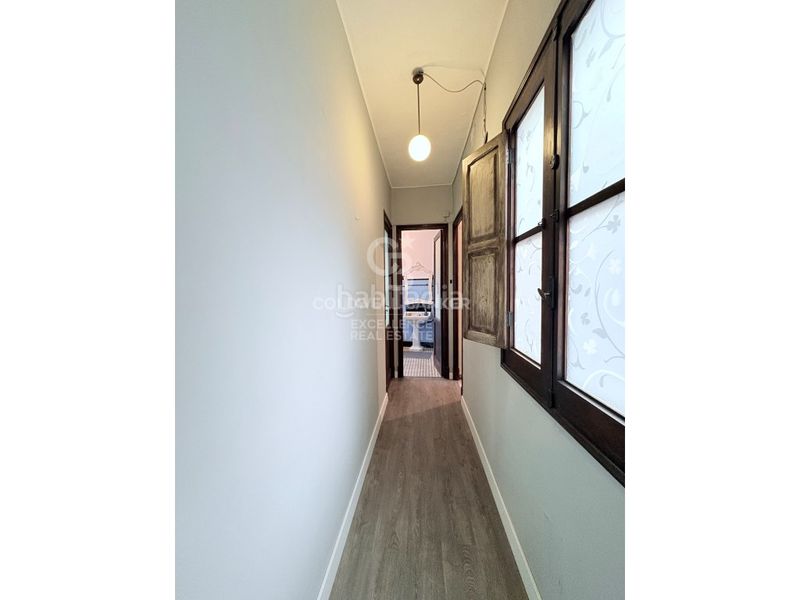 Foto ed609c11-b94d-4a28-aac0-27ce2301bf18. Pis a Oliva pueblo Oliva