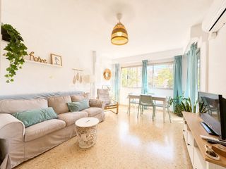 Appartement  Calle dr vicente pallares. Amplio y luminoso piso con 2 terrazas en zona amistad
