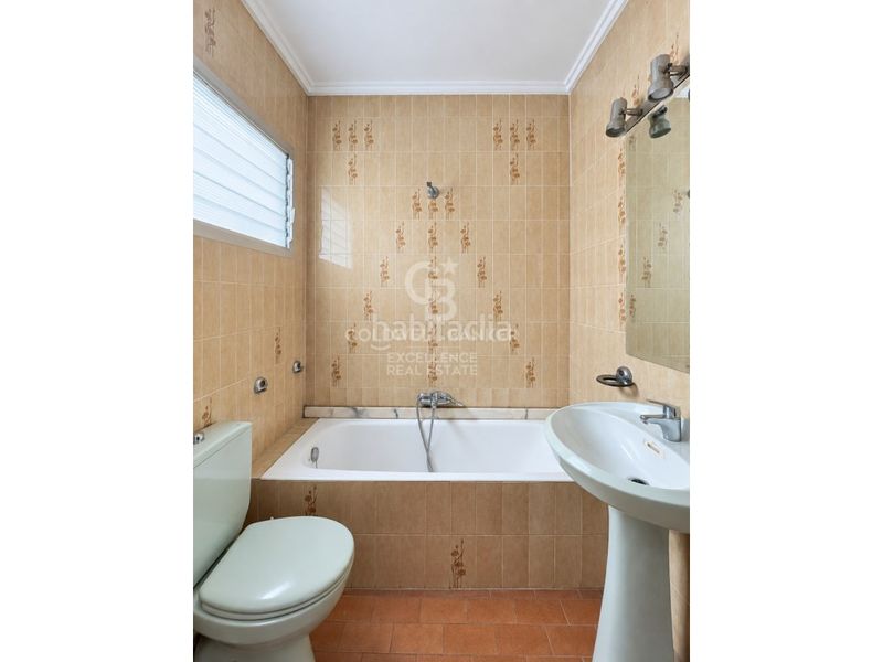 Foto 0ff85873-d121-4099-bf3b-522c8e484e7c. Etagenwohnung mit parking in Arrancapins Valencia