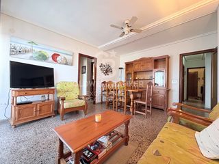 Pis  Calle asturias. Amplio piso con terraza a 5 minutos de la playa en puerto de sag