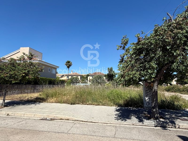 Foto bc65935f-8b37-4cf2-91f1-55c438862449. Wohngrundstück in Park Nord - Casona Gandia