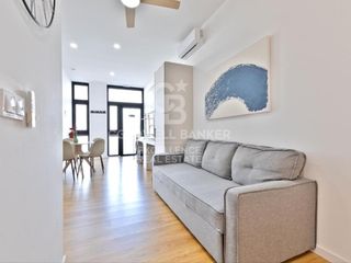 Apartament  Avenida pio baroja escriptor. Apartamento moderno con licencia turística en av pio baroja, cam